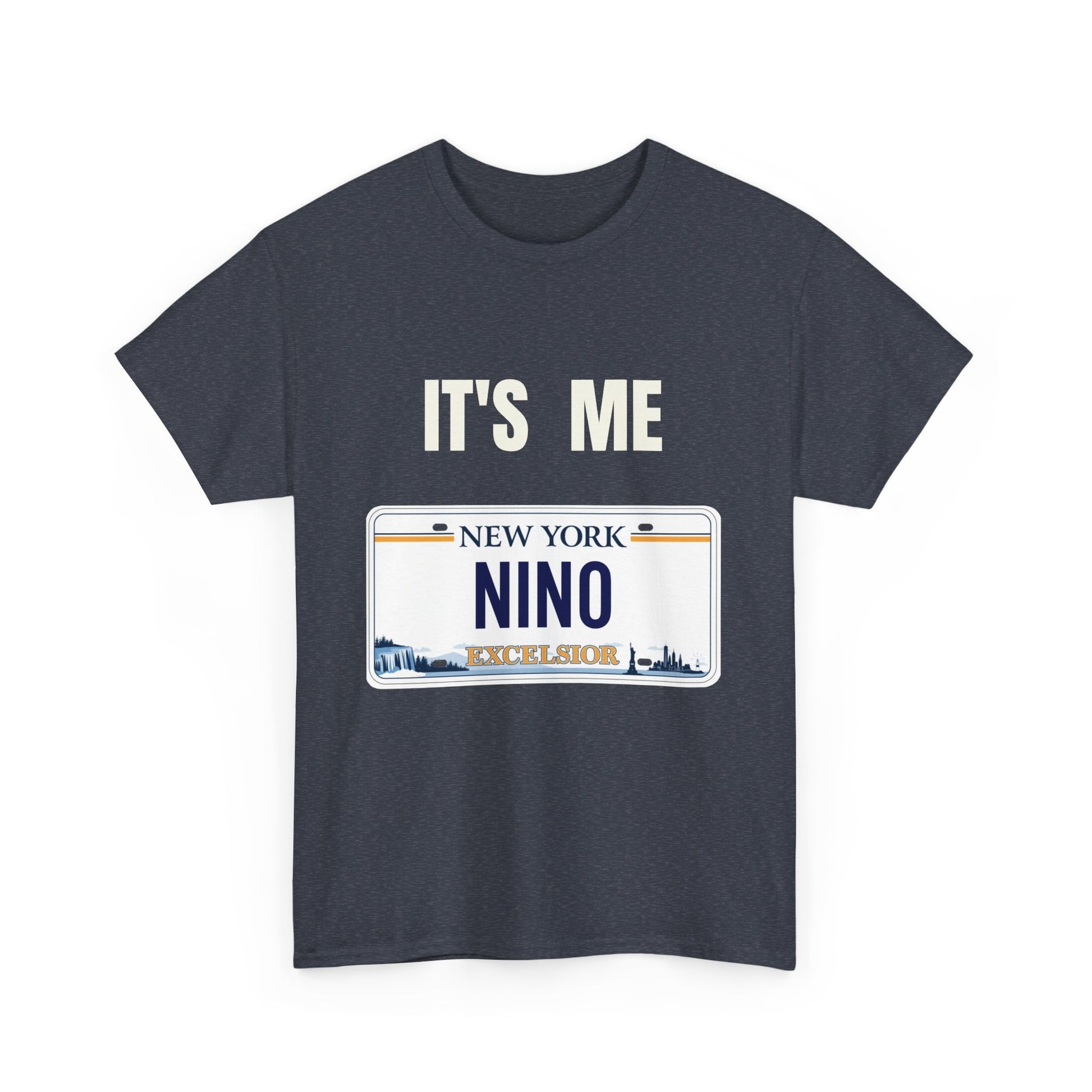 "It's me Nino". Unisex Heavy Cotton T-Shirt